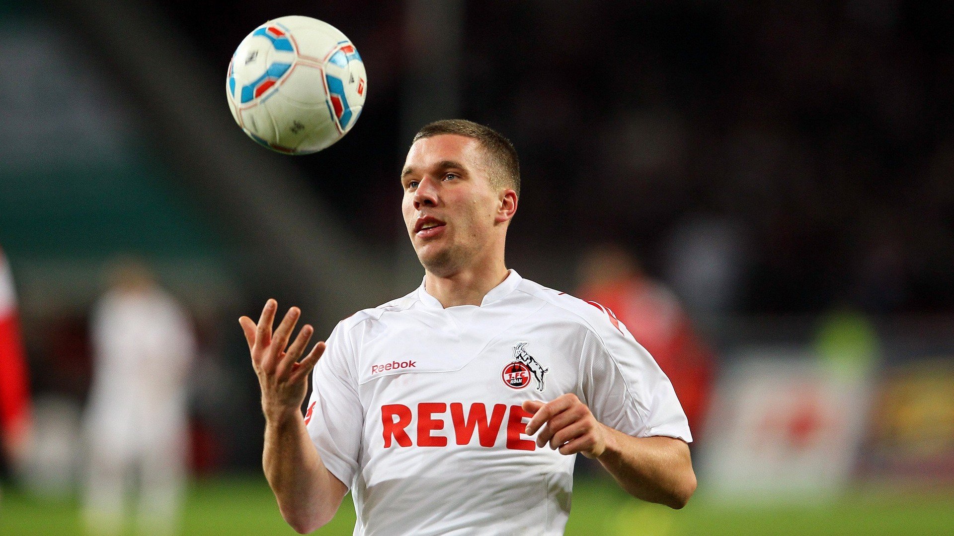 上万跑者竞速湖北孝感领略“孝爱之城”甜蜜引力